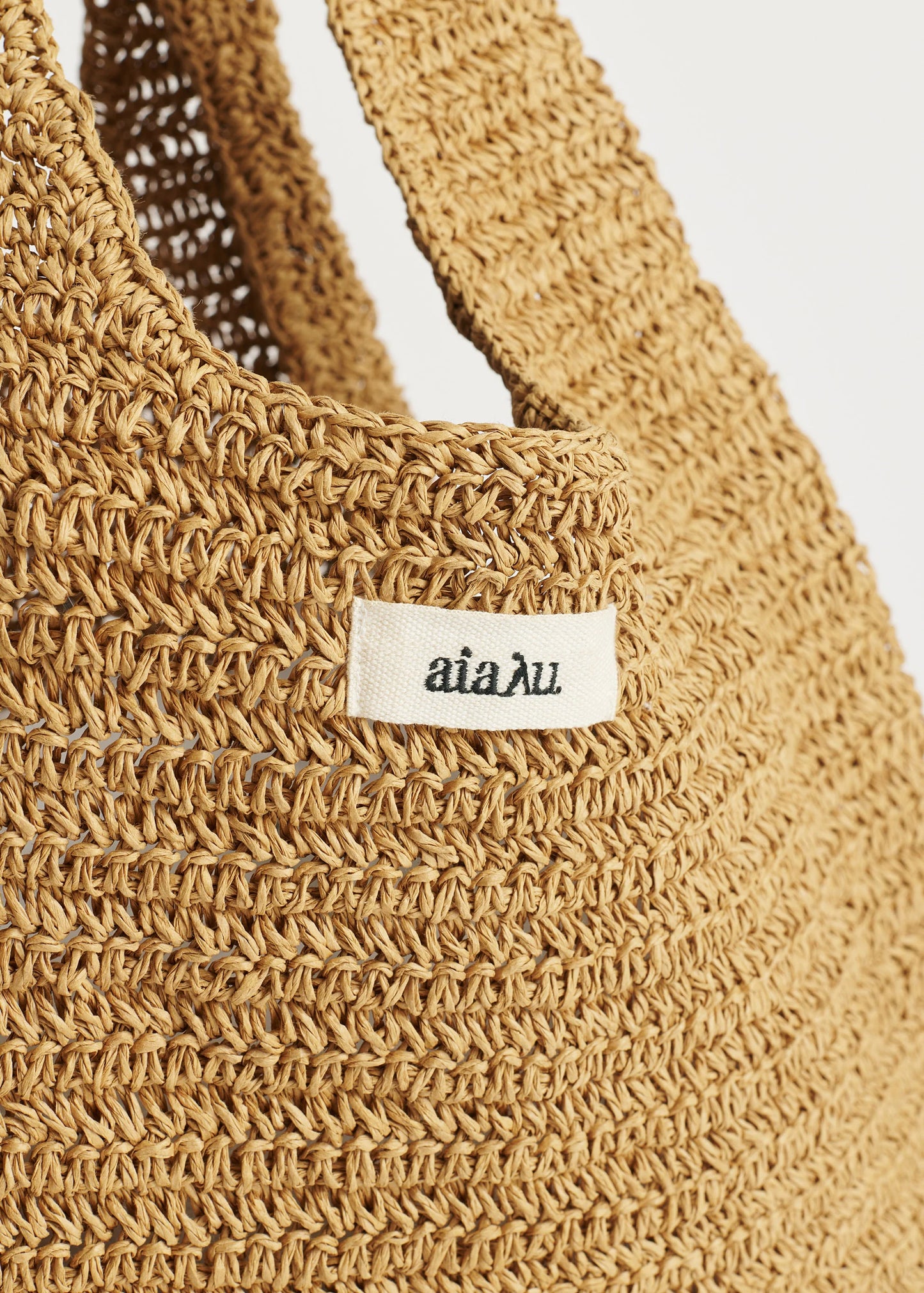 Aiayu "Sophia straw bag medium" Pure Natural