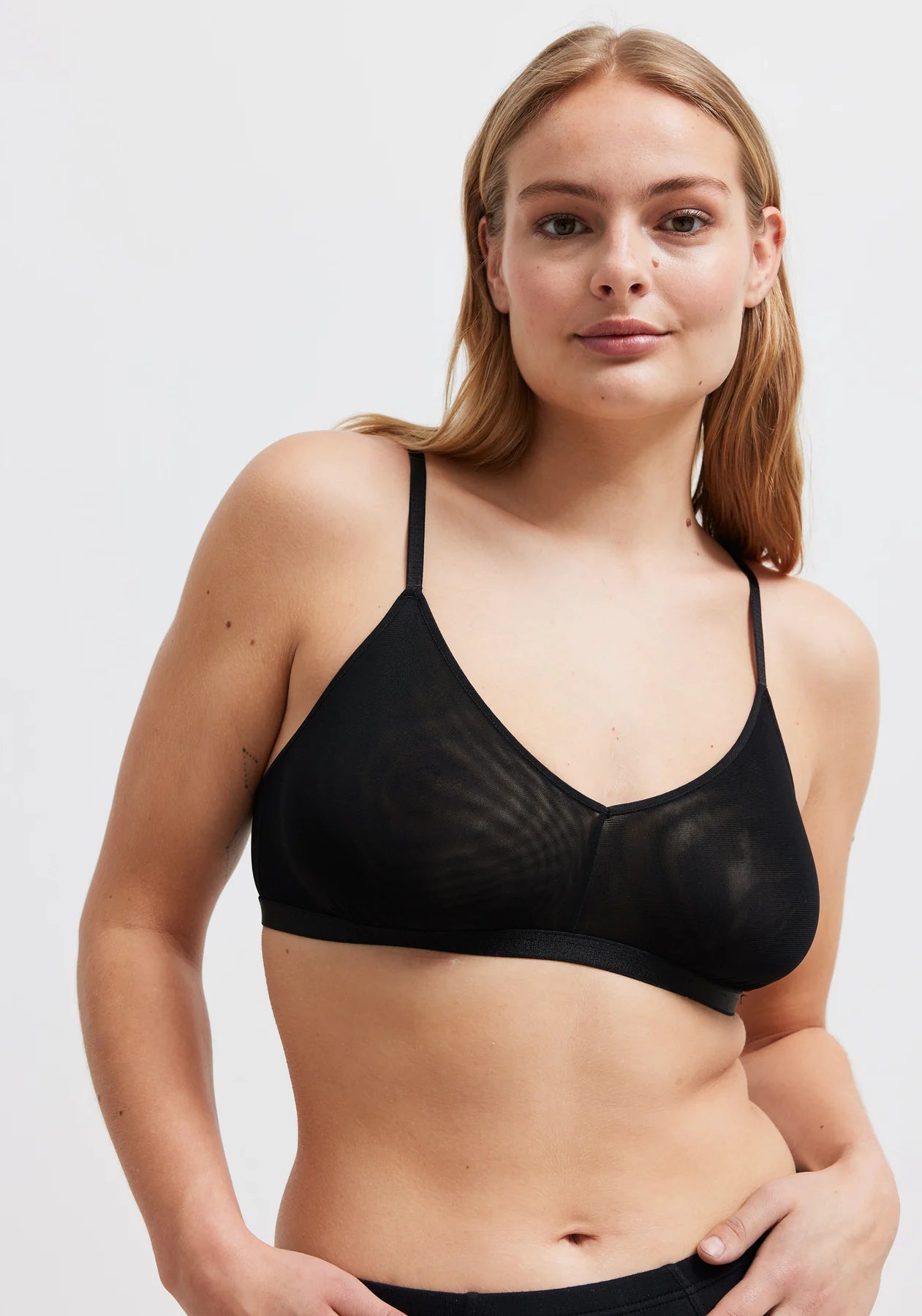 Eco-friendly lingerie, padding free MESH Bra- Black