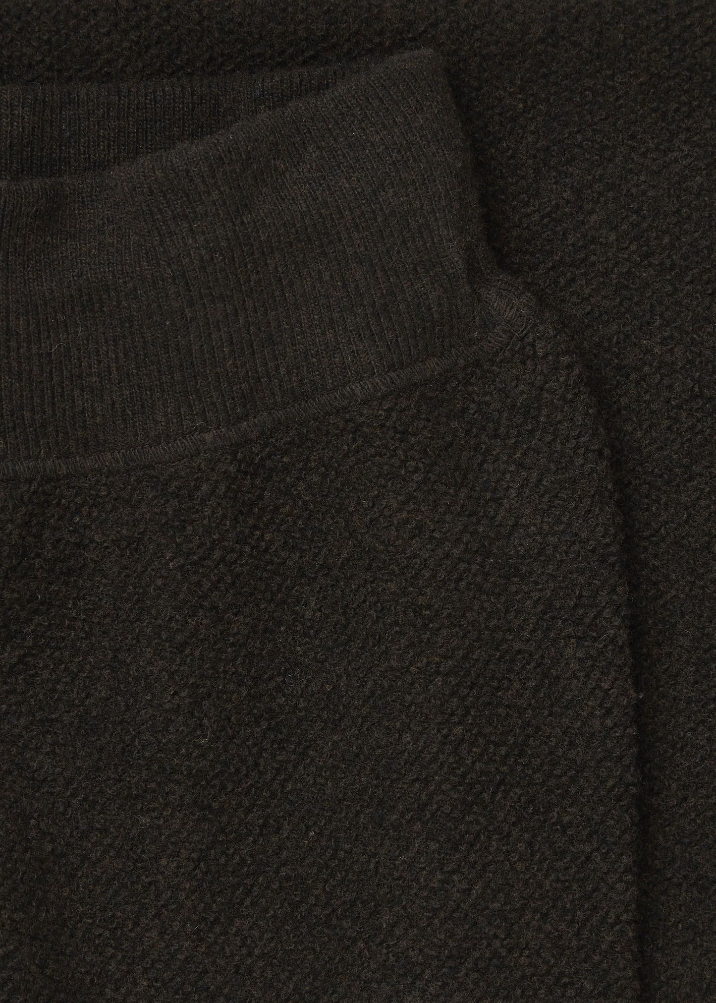 Aiayu "Carl knitted Sweatpants" Dark Brown