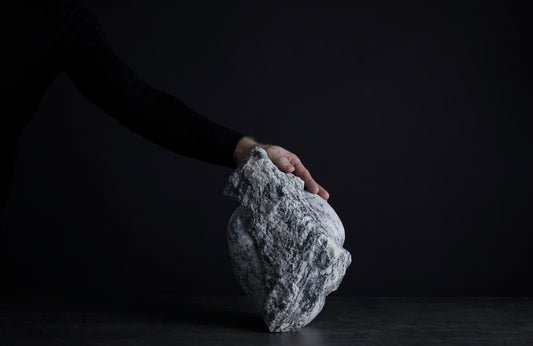 Løvfall skulptur, Out of solid...