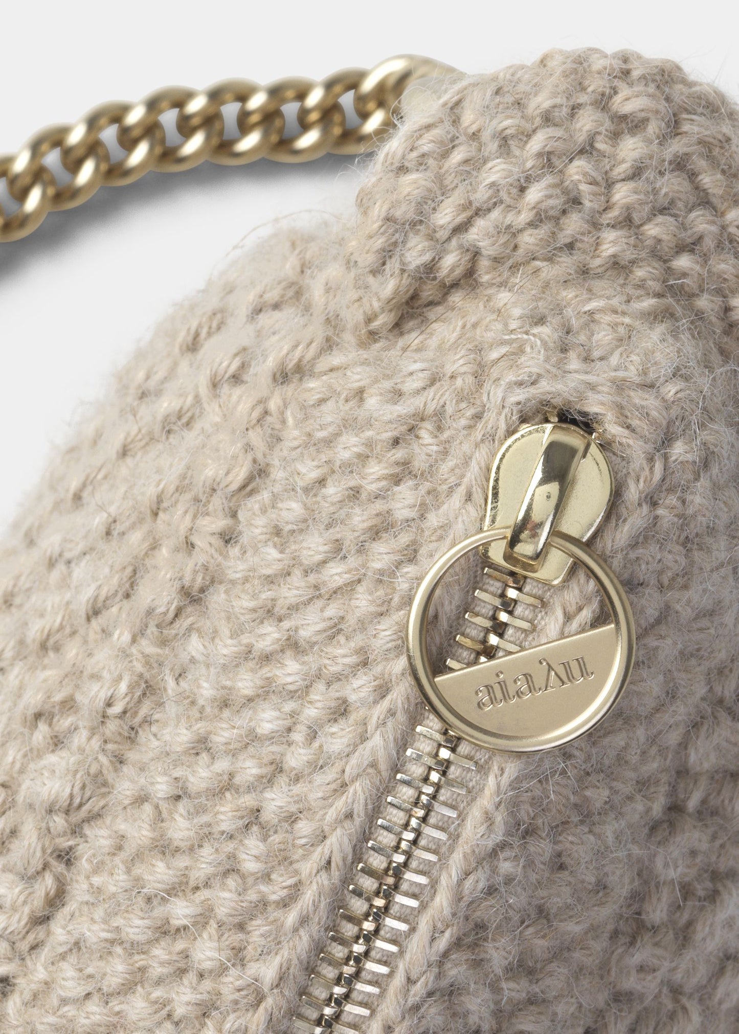 Aiayu "Helen Chain Classic Clutch" Wheat/light gold